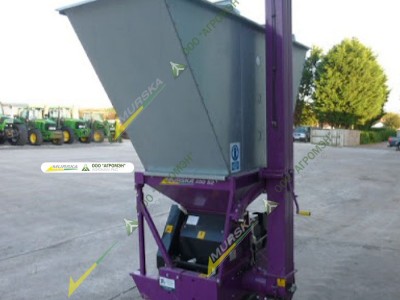 мельница с элеватором Murska 350 S2 для плющения зерна